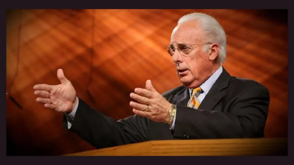 What is John MacArthur Net Worth?